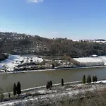 Au Repos De Zoe *